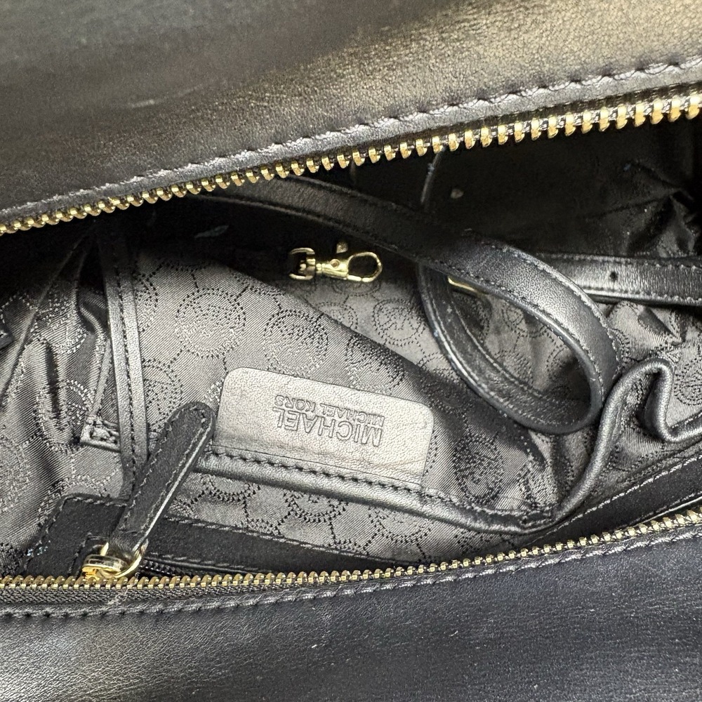 Michael Kors Black Chevron Quilted Leather Tote Satchel Gold Hardware Large - Picture 6 of 12